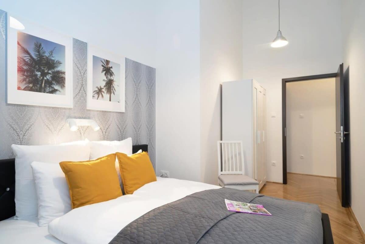 Ultra Central Large Stylish Apartment Budapest Eksteriør bilde