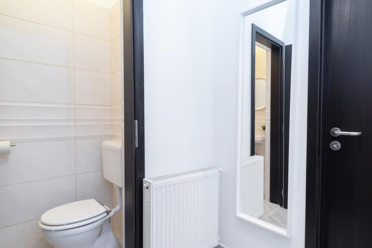 Ultra Central Large Stylish Apartment Budapest Eksteriør bilde